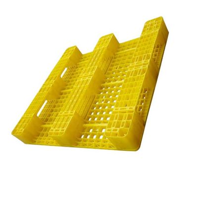 ألواح بلاستيكية قابلة للتكديس HDPE 1100 × 1100 للمستودع