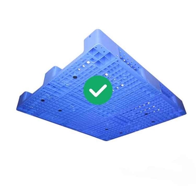لوح بلاستيك قابل لإعادة الاستخدام HDPE قابل لإعادة الاستخدام 5T تحميل أزرق للطعام بدرجة واحدة